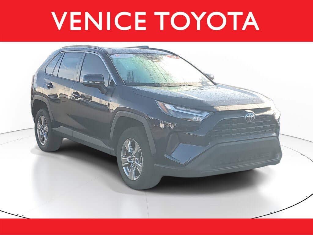 2023 Toyota RAV4 XLE FWD