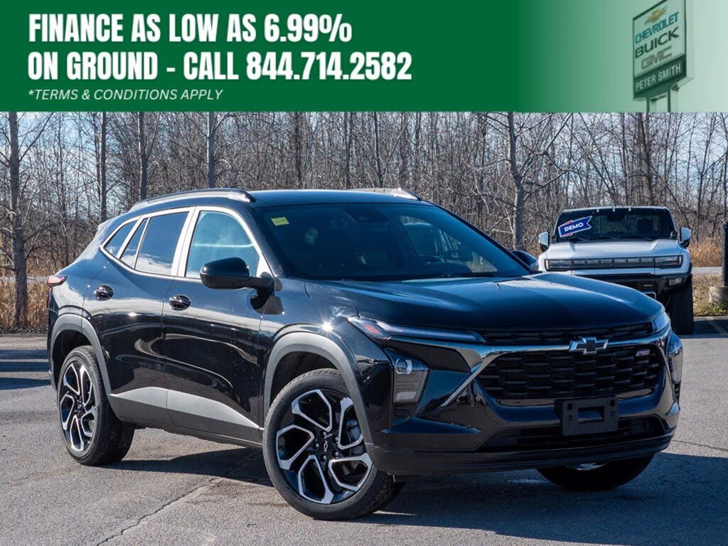 2025 Chevrolet Trax RS with 2RS FWD