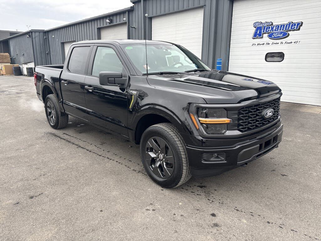 2025 Ford F-150 STX 4dr SuperCrew 4WD