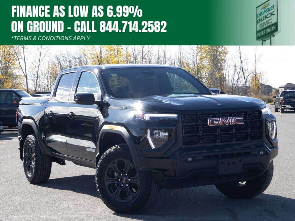2025 GMC Canyon Elevation Crew Cab 4WD