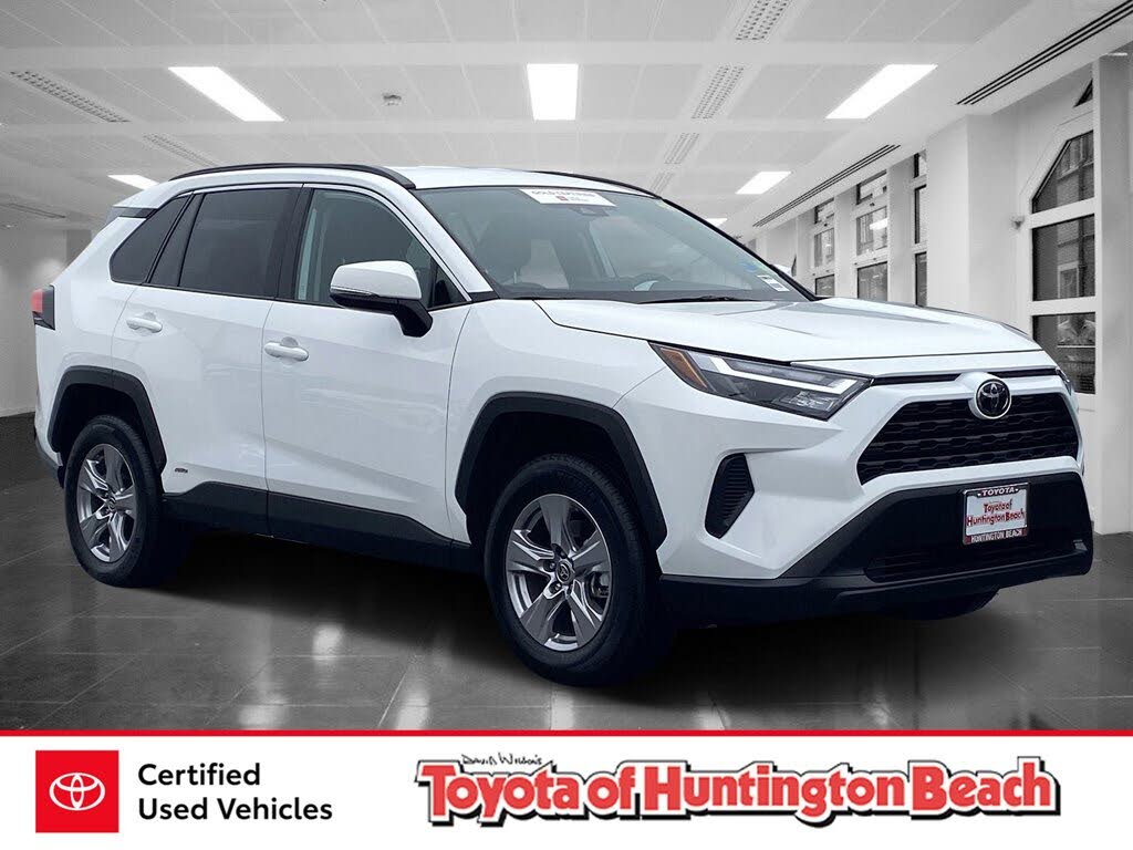 2025 Toyota RAV4 Hybrid XLE AWD