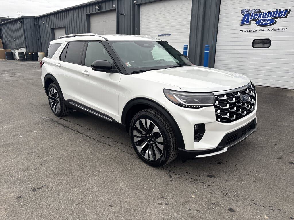 2026 Ford Explorer Platinum AWD