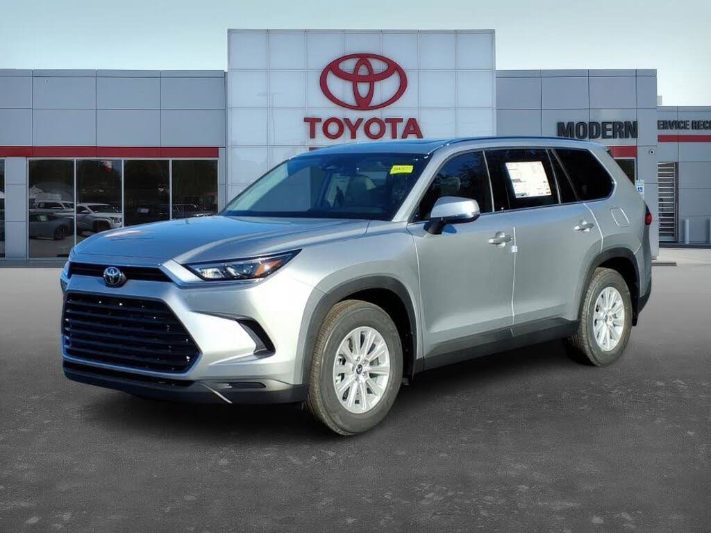2026 Toyota Grand Highlander Hybrid XLE AWD