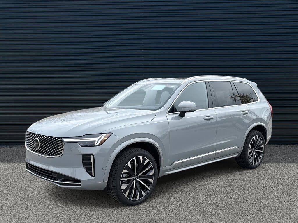 2026 Volvo XC90 B6 Plus 7-Passenger AWD