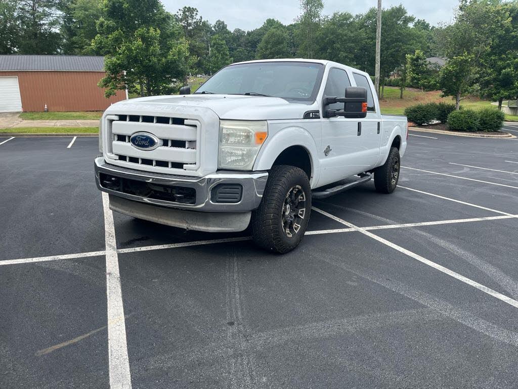 2011 Ford F-250 Super Duty XLT Crew Cab 4WD