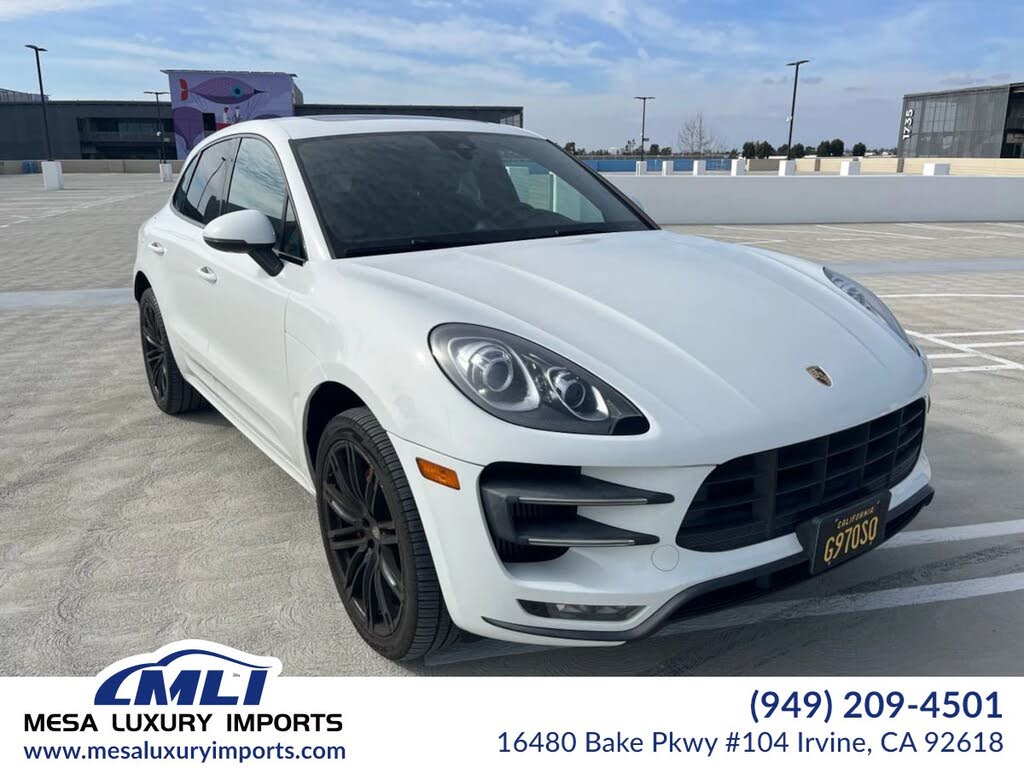 2015 Porsche Macan Turbo AWD