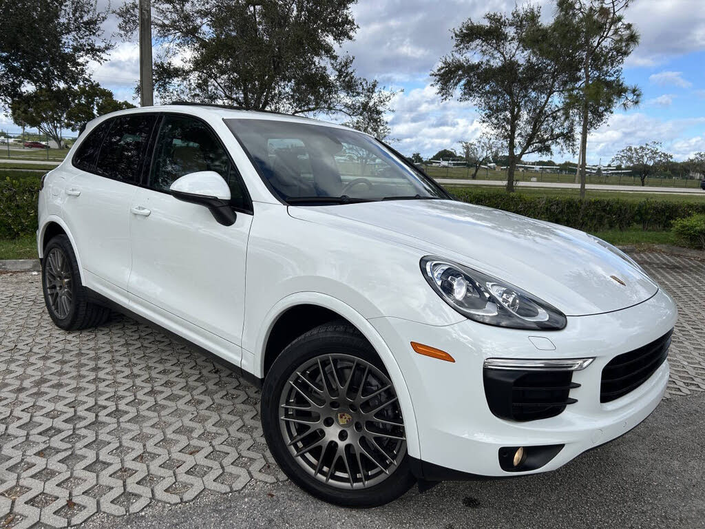 2017 Porsche Cayenne Platinum Edition AWD