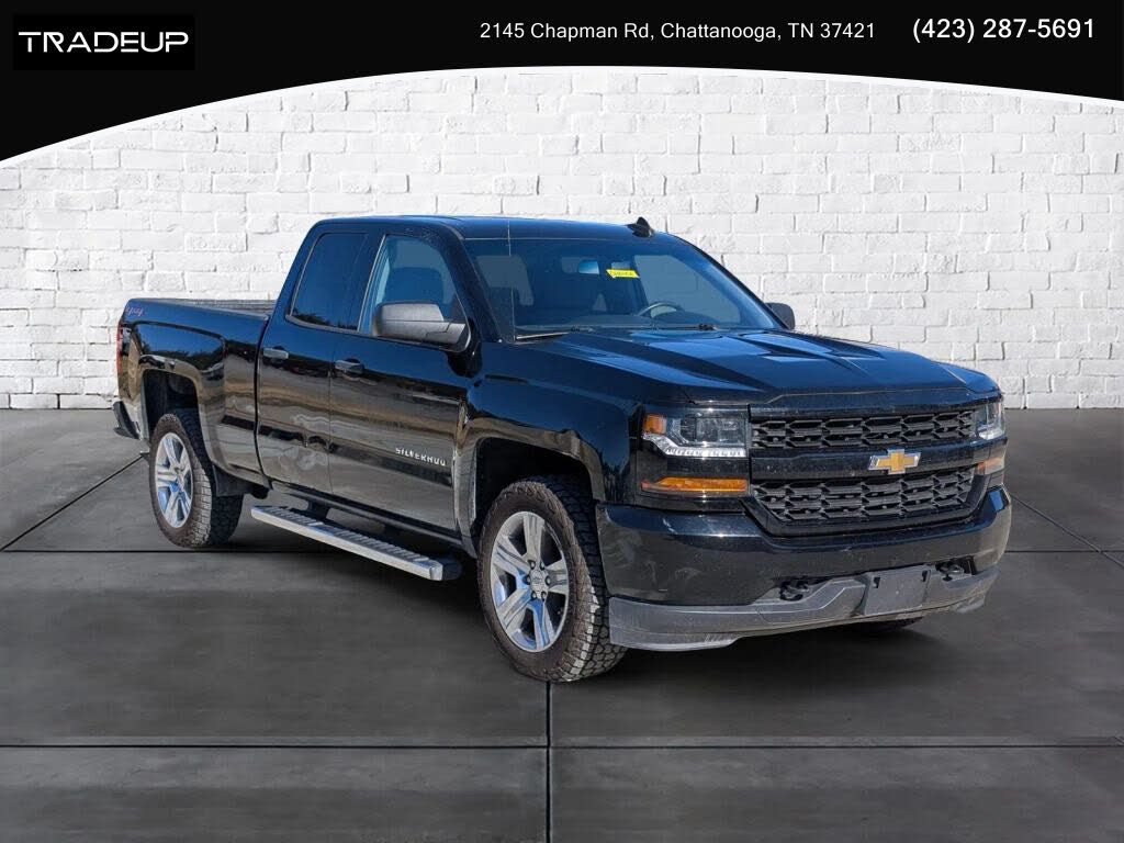2018 Chevrolet Silverado 1500 Custom Double Cab 4WD