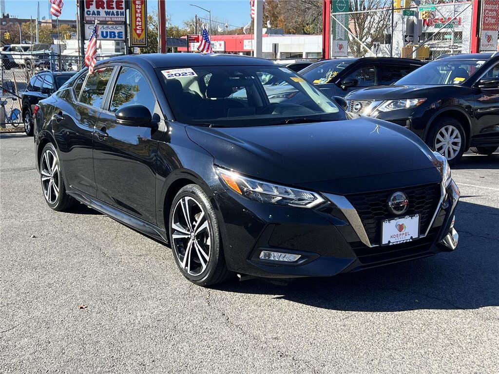 2023 Nissan Sentra SR FWD