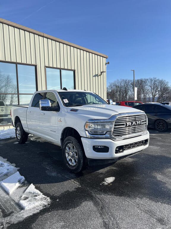 2024 RAM 2500 Laramie Crew Cab 4WD