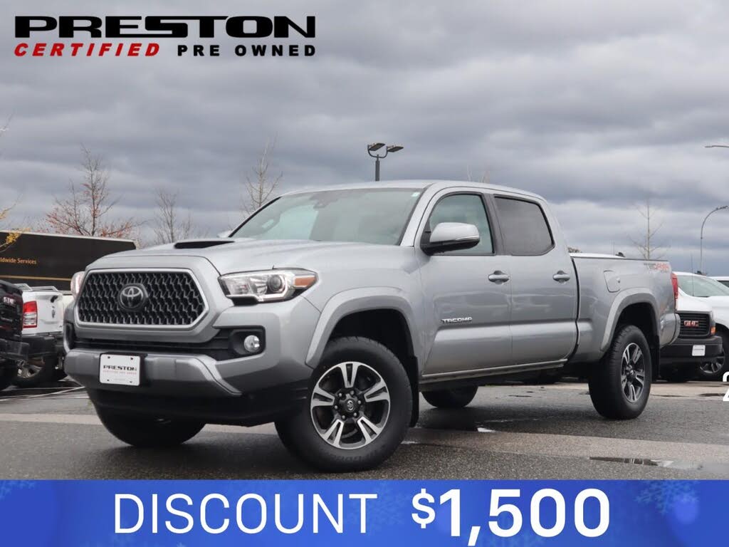 Toyota Tacoma SR5 V6 Double Cab LB 4WD 2018