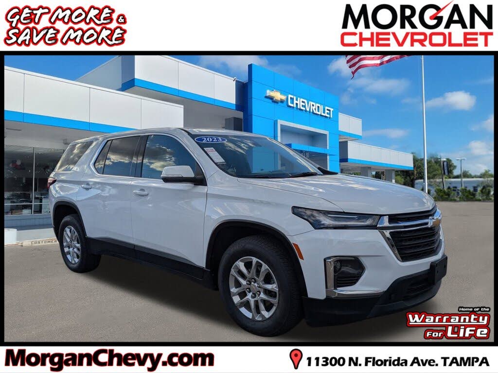 2023 Chevrolet Traverse LS AWD