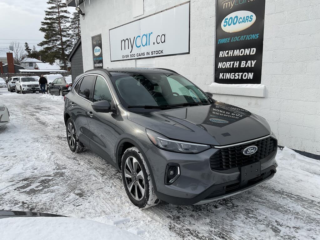 2023 Ford Escape Platinum AWD