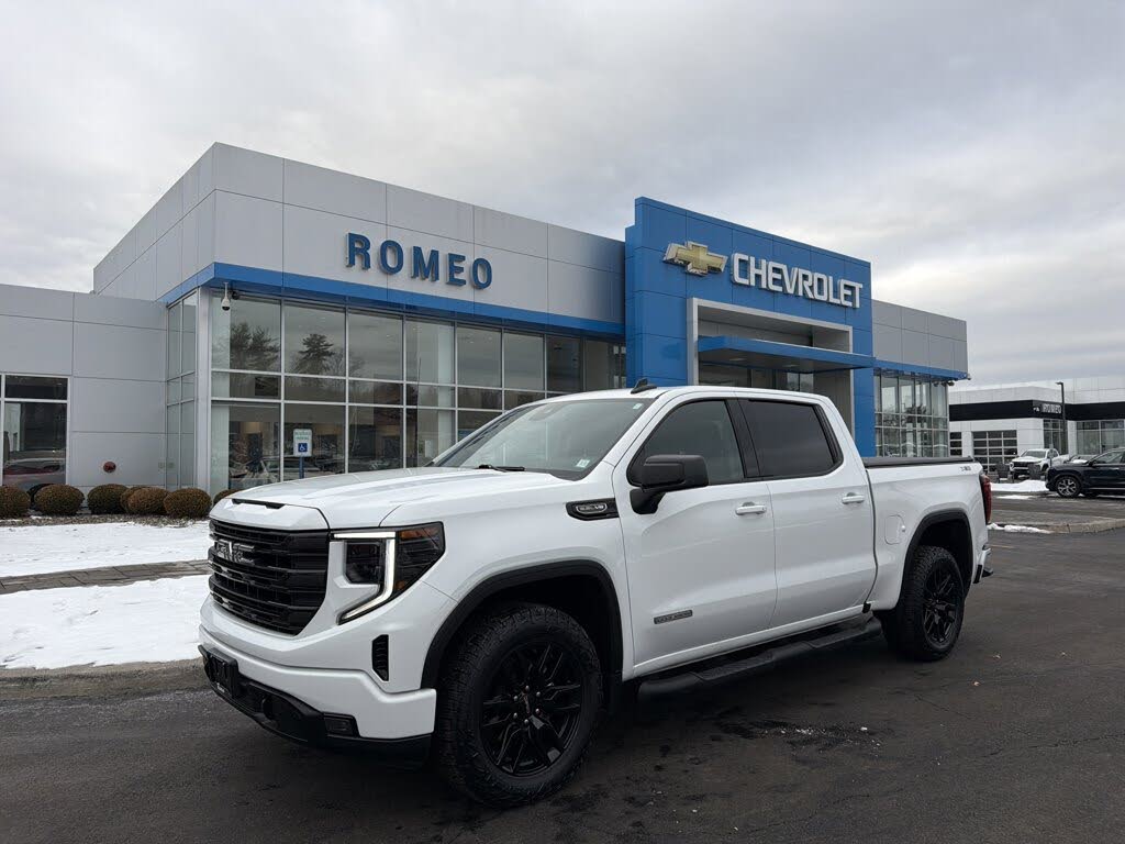 2023 GMC Sierra 1500 Elevation Crew Cab 4WD
