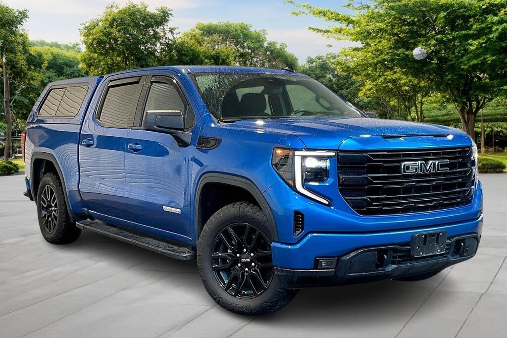 GMC Sierra 1500 Elevation Crew Cab 4WD 2023