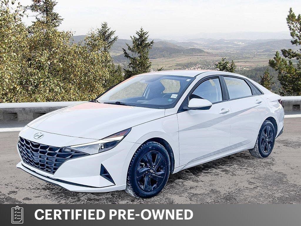 2023 Hyundai Elantra Preferred FWD