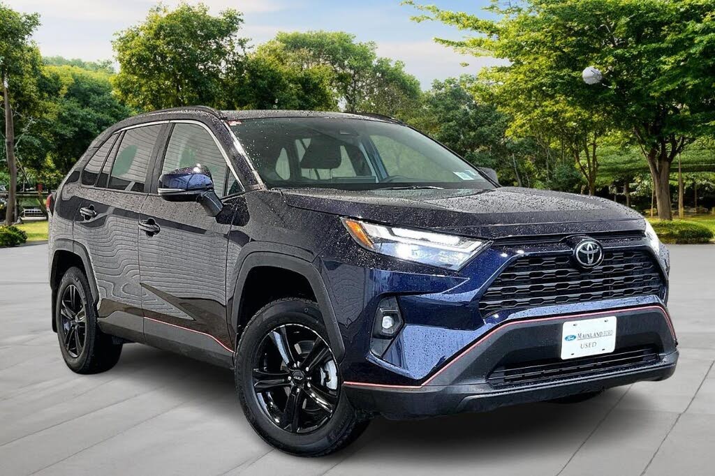 2023 Toyota RAV4 XLE AWD