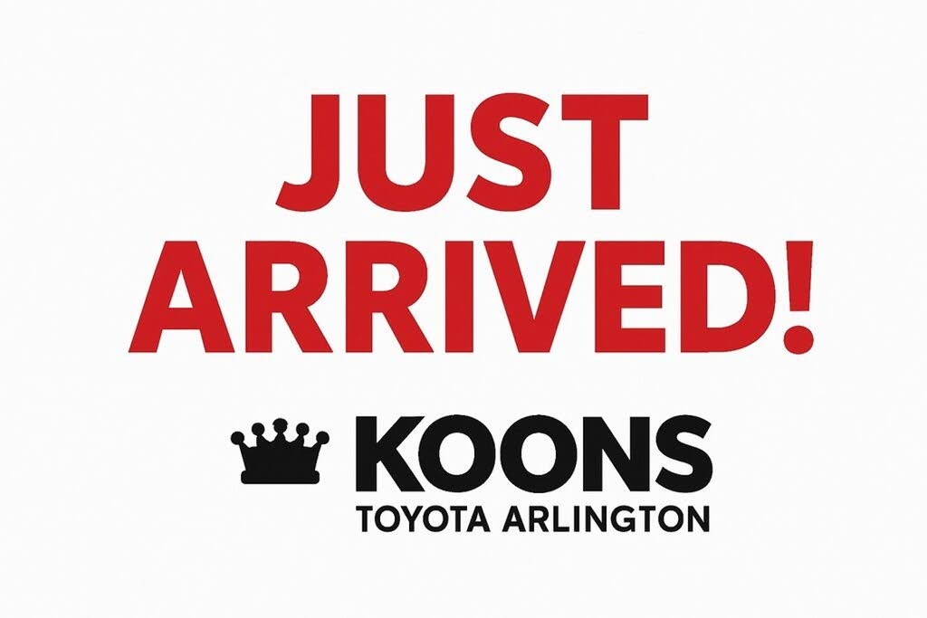 2024 Volvo S60 B5 Plus Dark Theme AWD