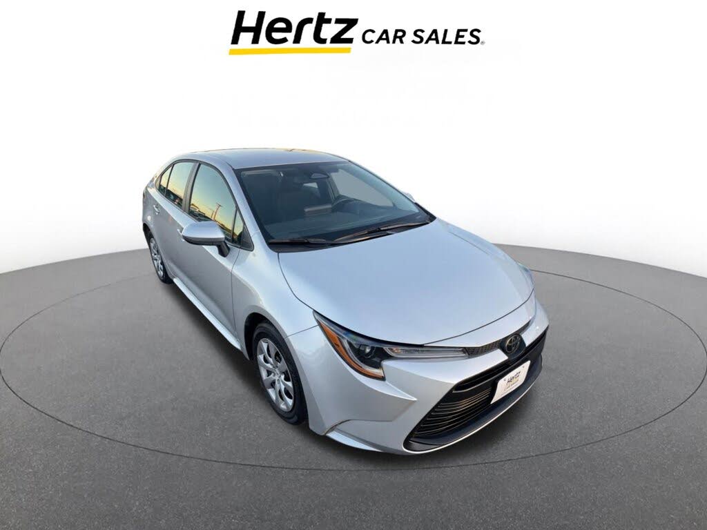 2025 Toyota Corolla LE FWD