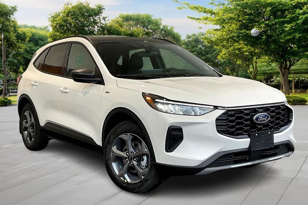 2026 Ford Escape Hybrid ST-Line AWD