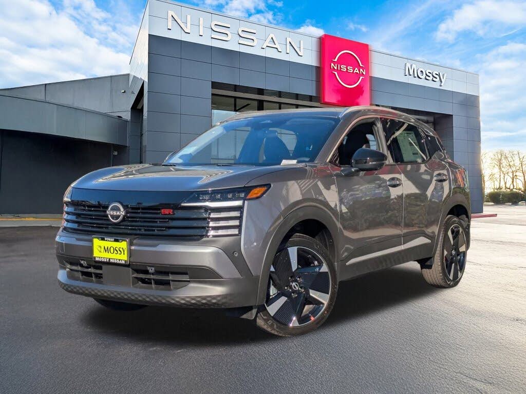 2026 Nissan Kicks SR FWD