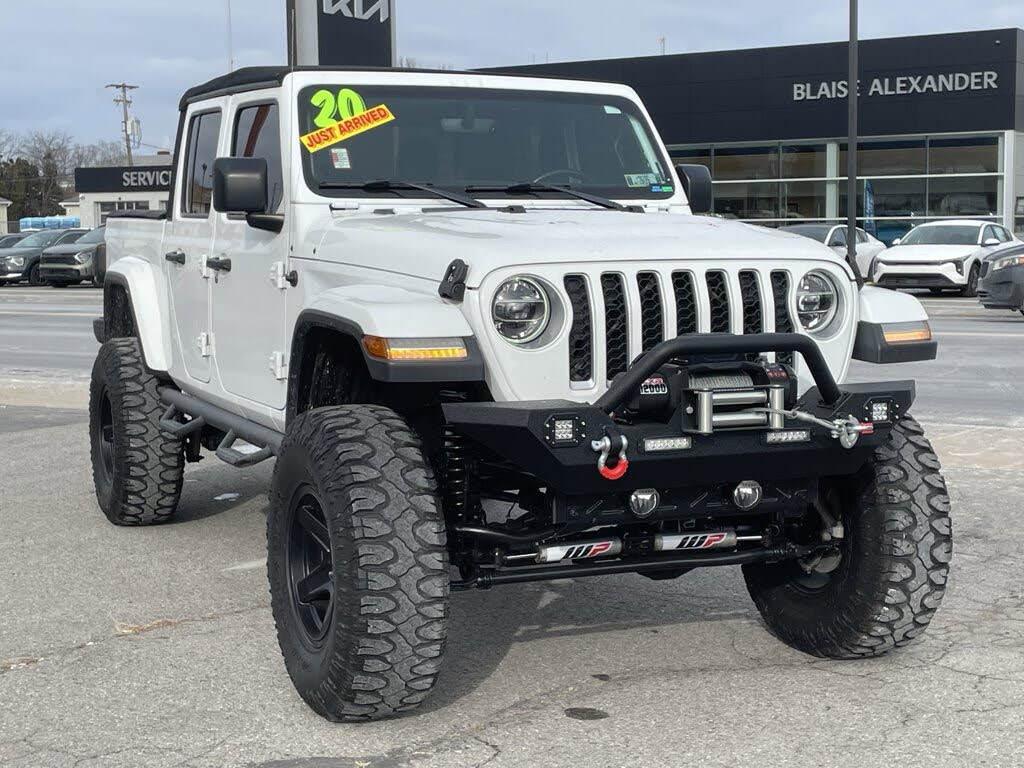 2020 Jeep Gladiator Overland Crew Cab 4WD