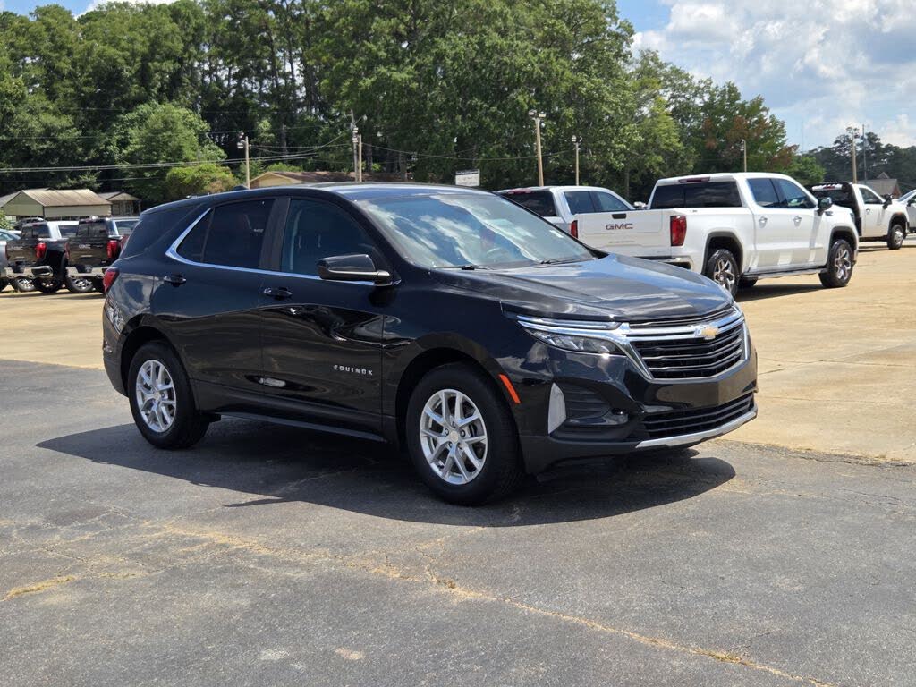 2022 Chevrolet Equinox LT FWD with 1LT