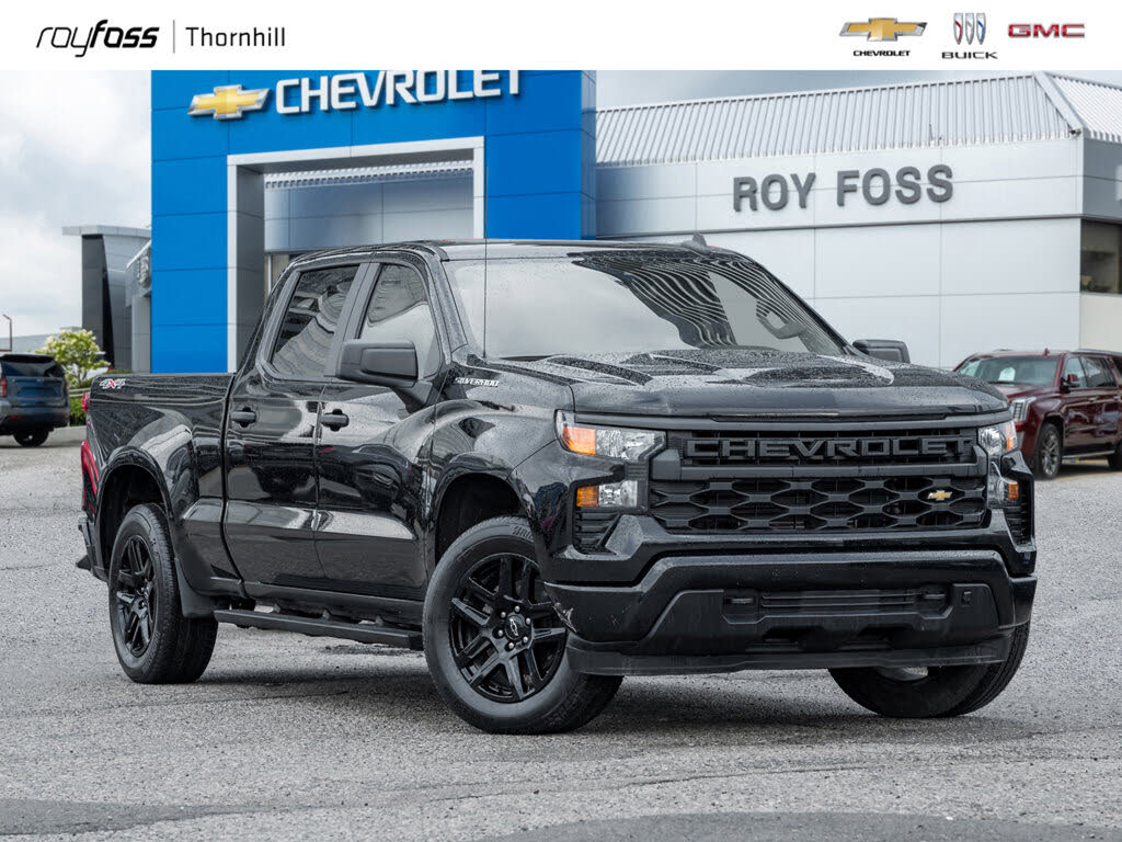 Chevrolet Silverado 1500 Custom Crew Cab 4WD 2023