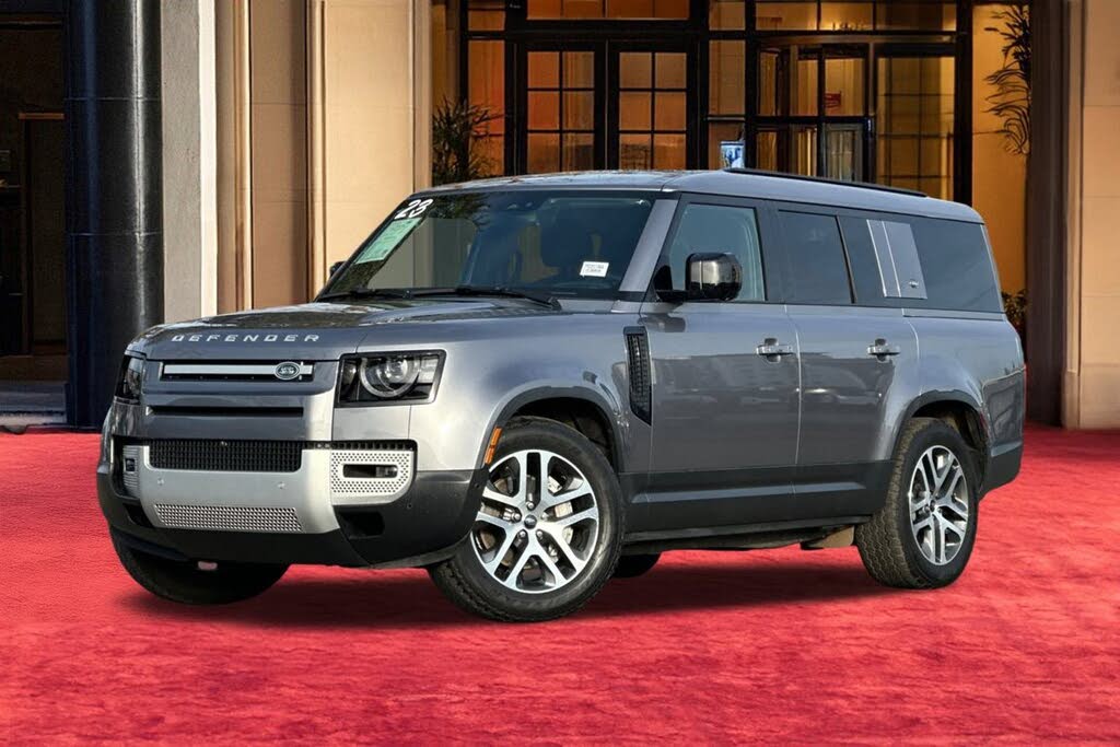 2023 Land Rover Defender 130 SE AWD