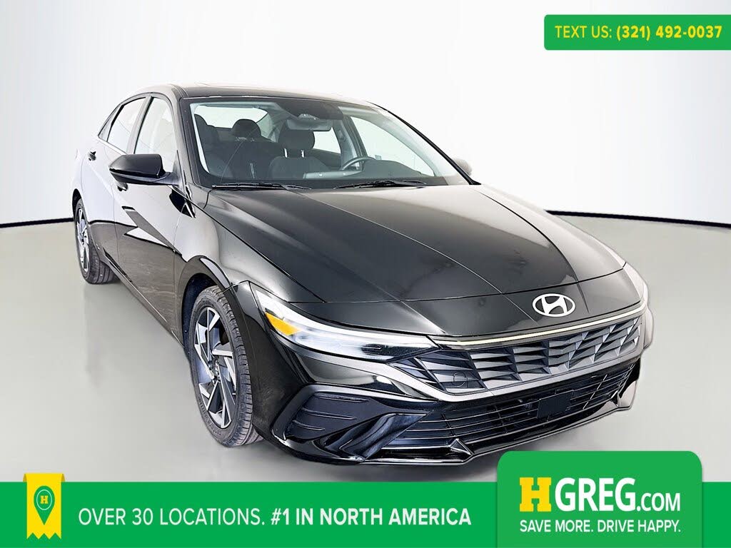 2025 Hyundai Elantra SEL Convenience FWD