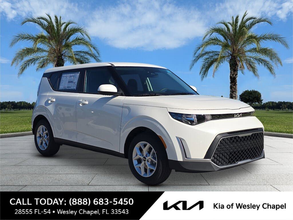 2025 Kia Soul LX FWD