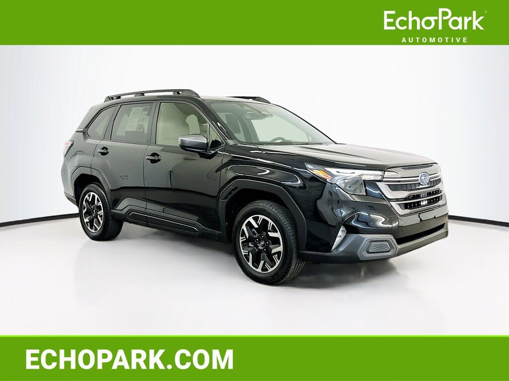 2025 Subaru Forester Premium Crossover AWD