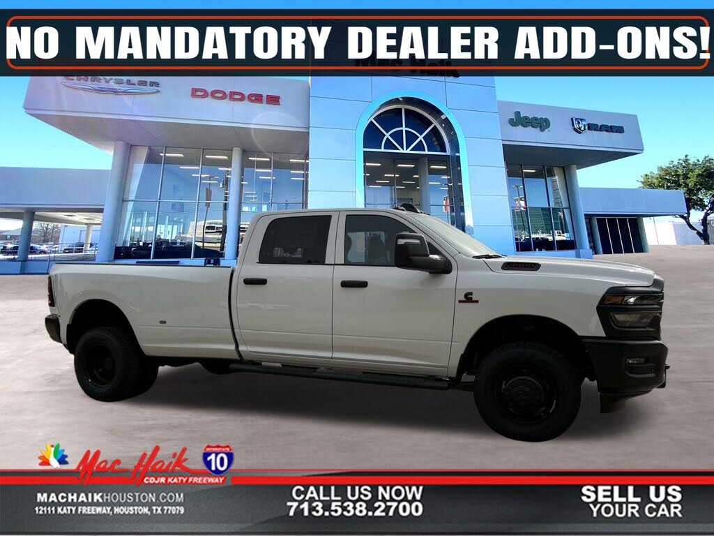 2026 RAM 3500 Tradesman Crew Cab LB DRW 4WD