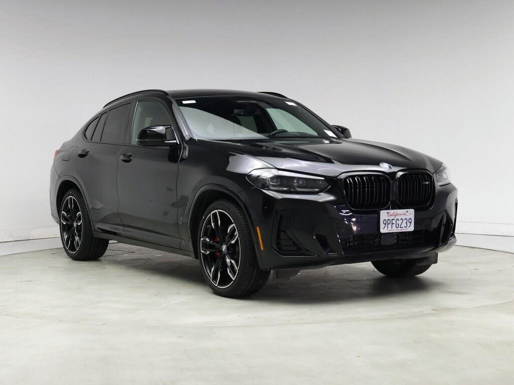 2024 BMW X4 M40i AWD