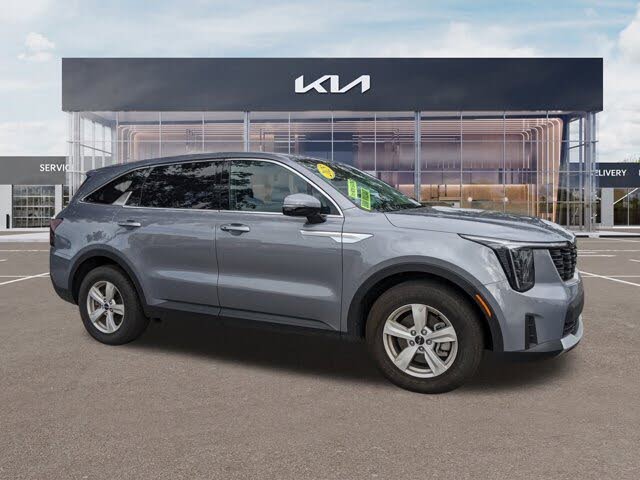 2025 Kia Sorento LX FWD