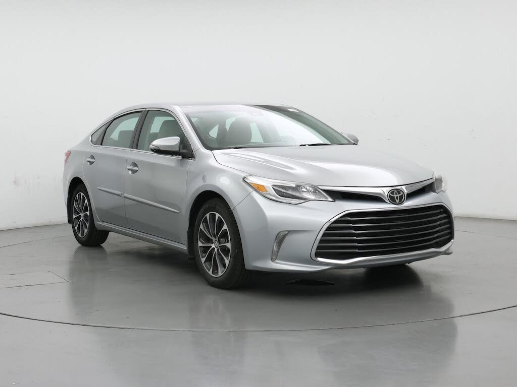 2017 Toyota Avalon XLE