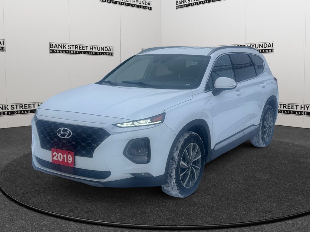 2019 Hyundai Santa Fe 2.0T Preferred AWD with Dark Chrome Accent