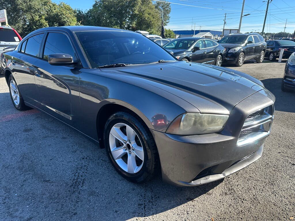 2013 Dodge Charger SE RWD