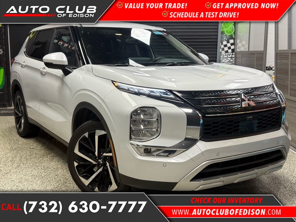 2024 Mitsubishi Outlander SE FWD