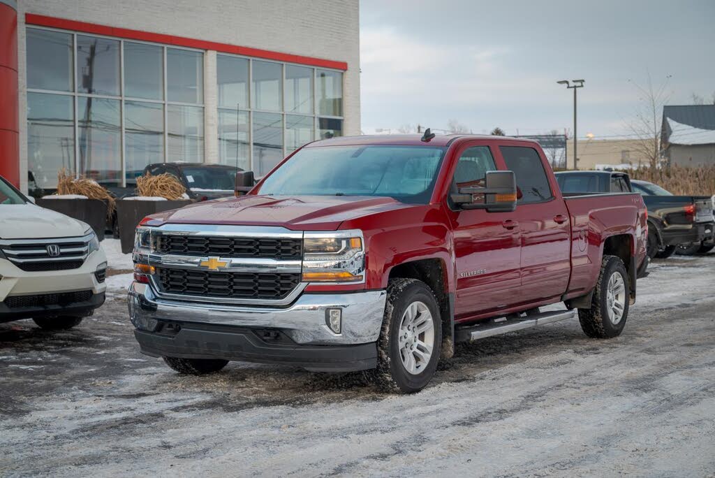 2018 Chevrolet Silverado 1500 LT Crew Cab 4WD