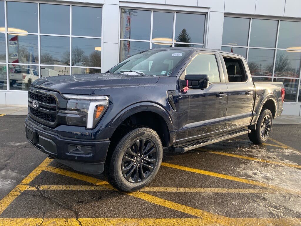 2025 Ford F-150 Lariat SuperCrew 4WD