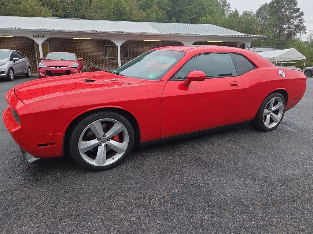 2010 Dodge Challenger SRT8 RWD