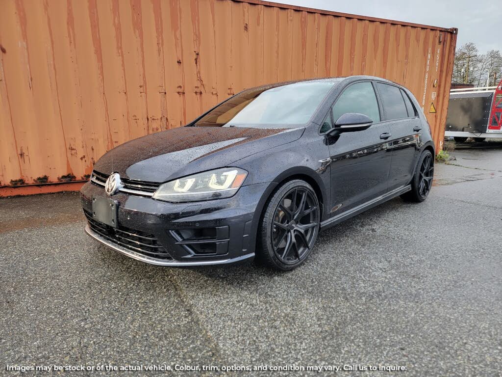 Volkswagen Golf R 4-Door AWD 2016