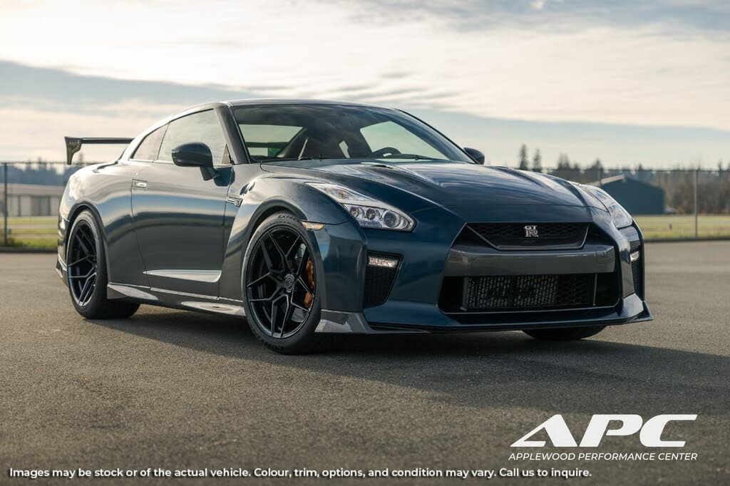 2018 Nissan GT-R Premium AWD