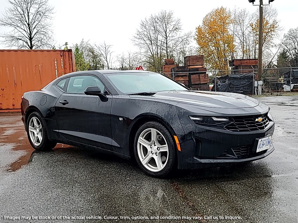 2020 Chevrolet Camaro LS Coupe RWD