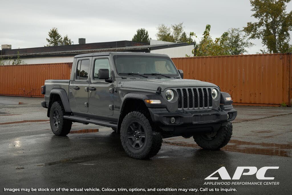 Jeep Gladiator Sport S Crew Cab 4WD 2020