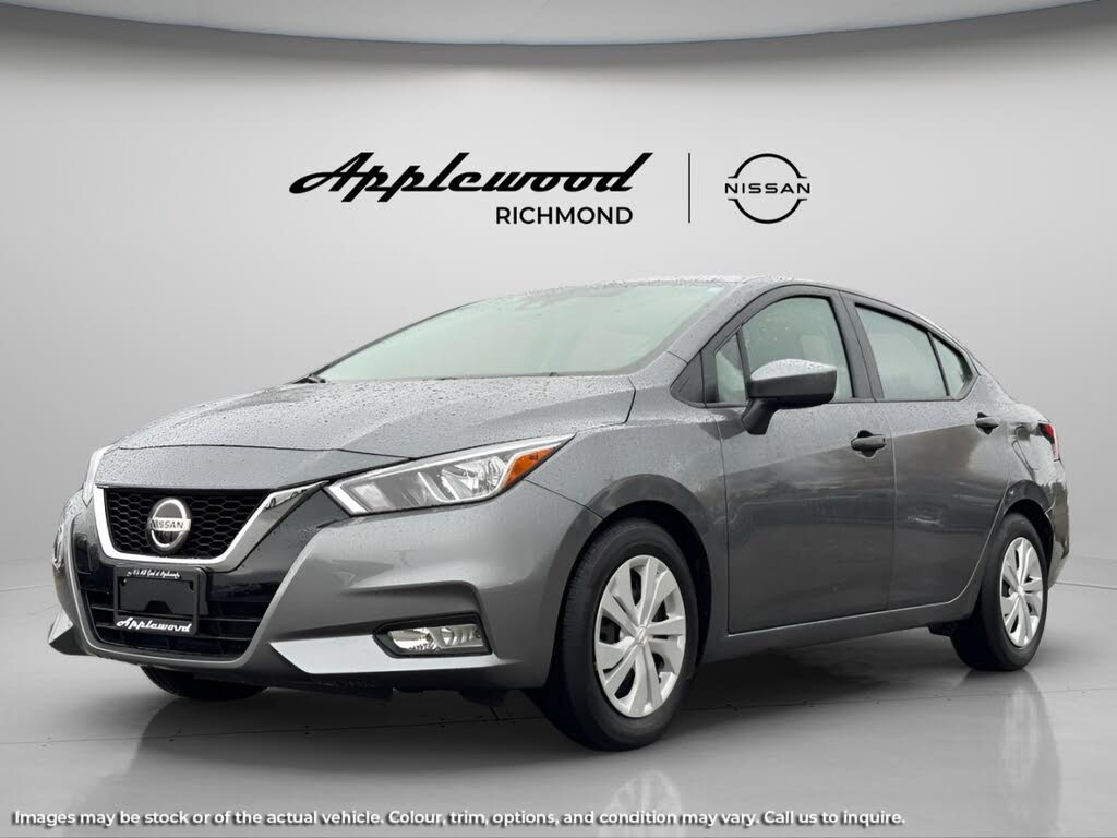 2022 Nissan Versa S FWD