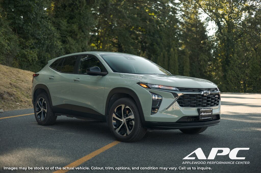 2024 Chevrolet Trax RS with 1RS FWD