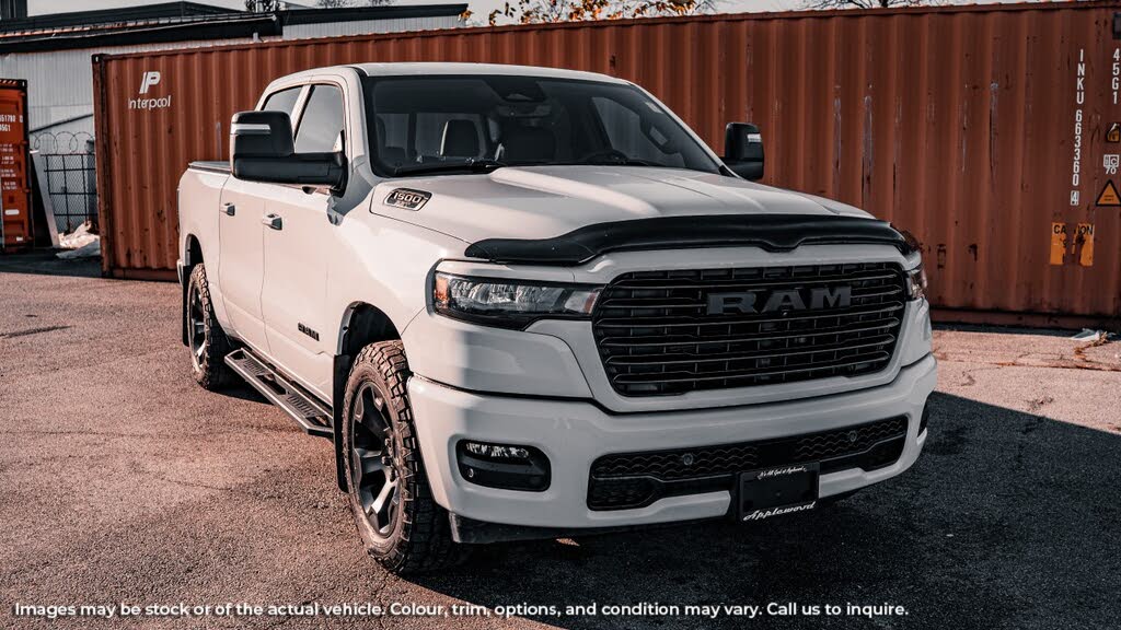 RAM 1500 Sport Crew Cab 4WD 2025