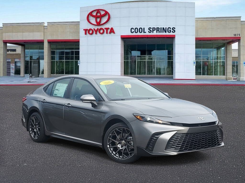 2026 Toyota Camry SE AWD